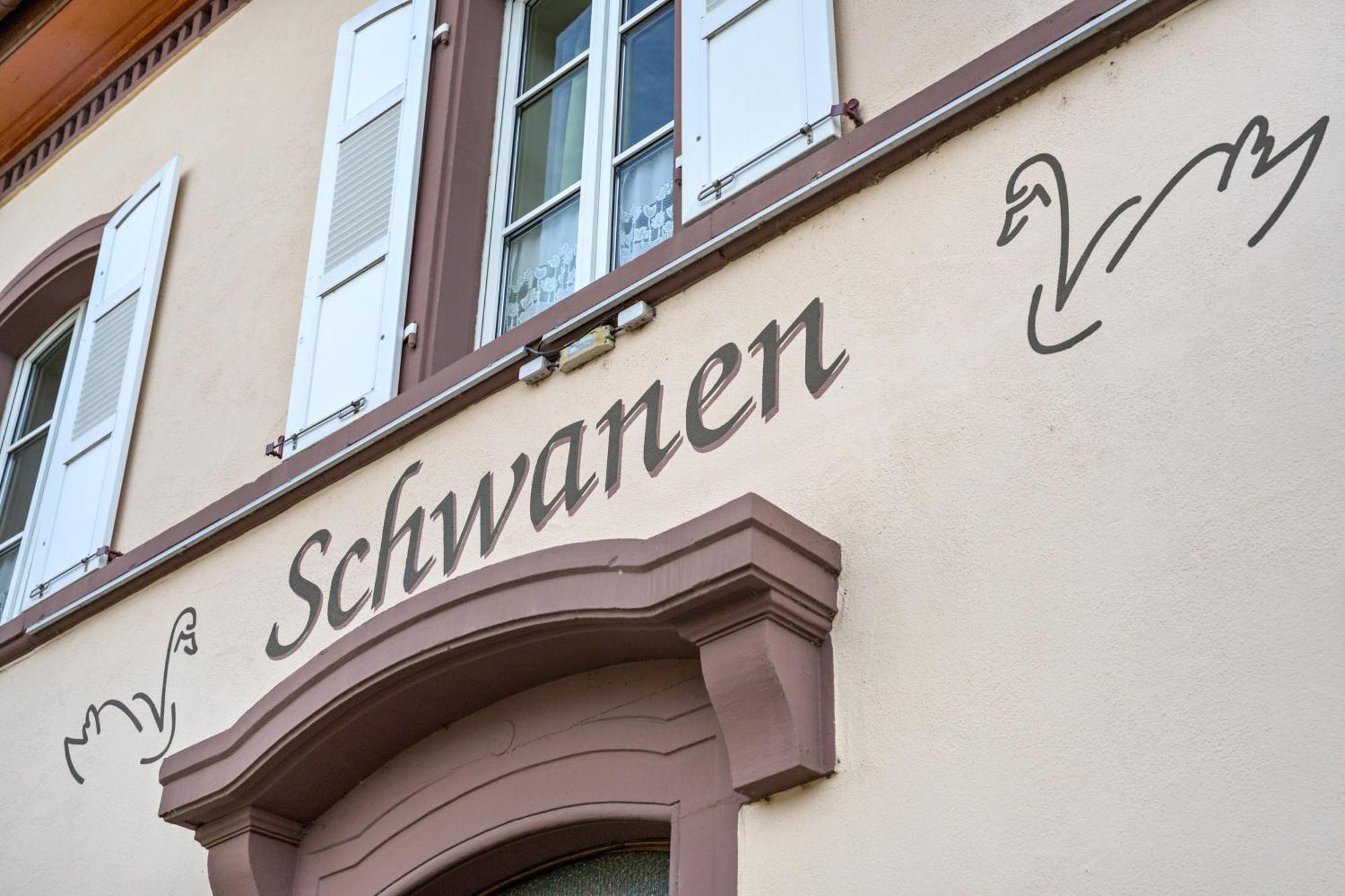 Gasthaus Zum Schwanen โอเบอร์เคียร์ช ภายนอก รูปภาพ
