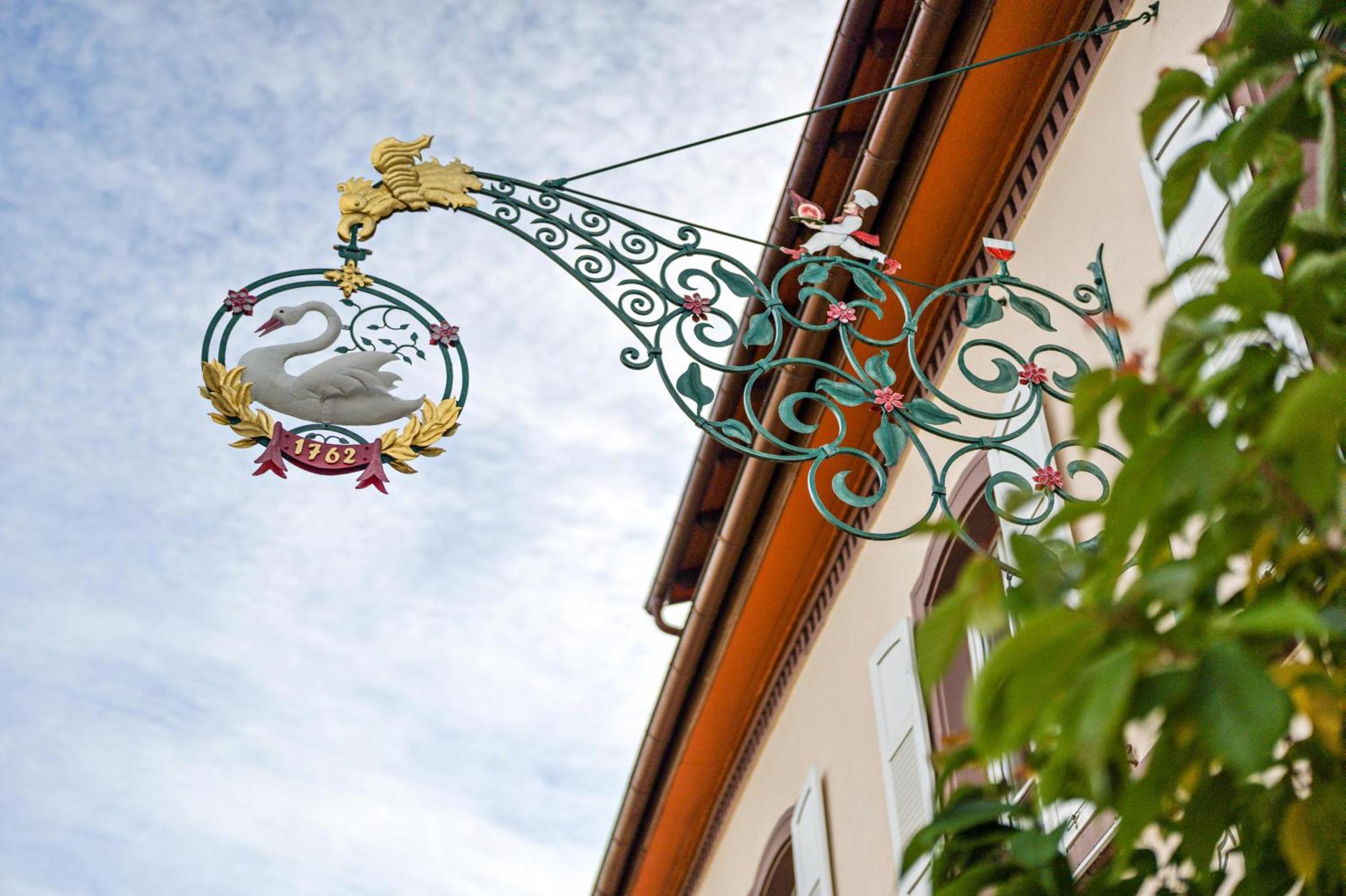 Gasthaus Zum Schwanen โอเบอร์เคียร์ช ภายนอก รูปภาพ